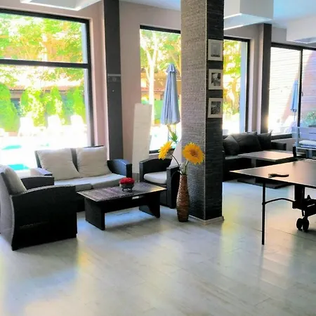 Уютная Студия На Солнечном Берегу Apartment *